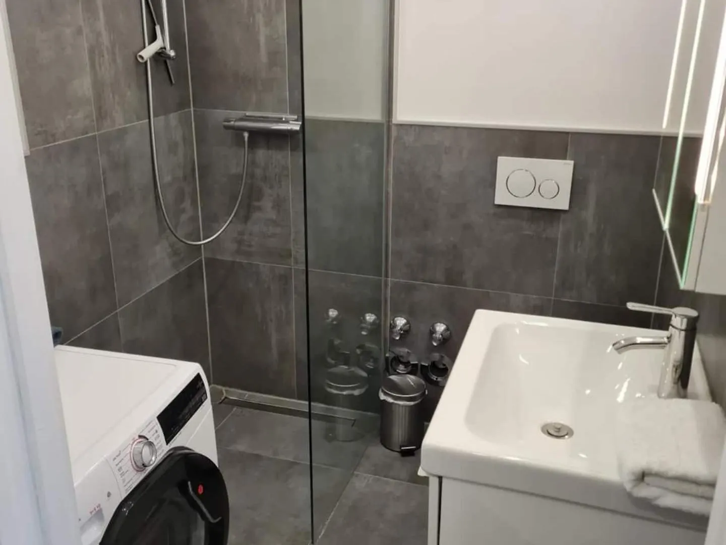 Altstadt Apartment With Privade Terrasa Dusseldorf 0*,