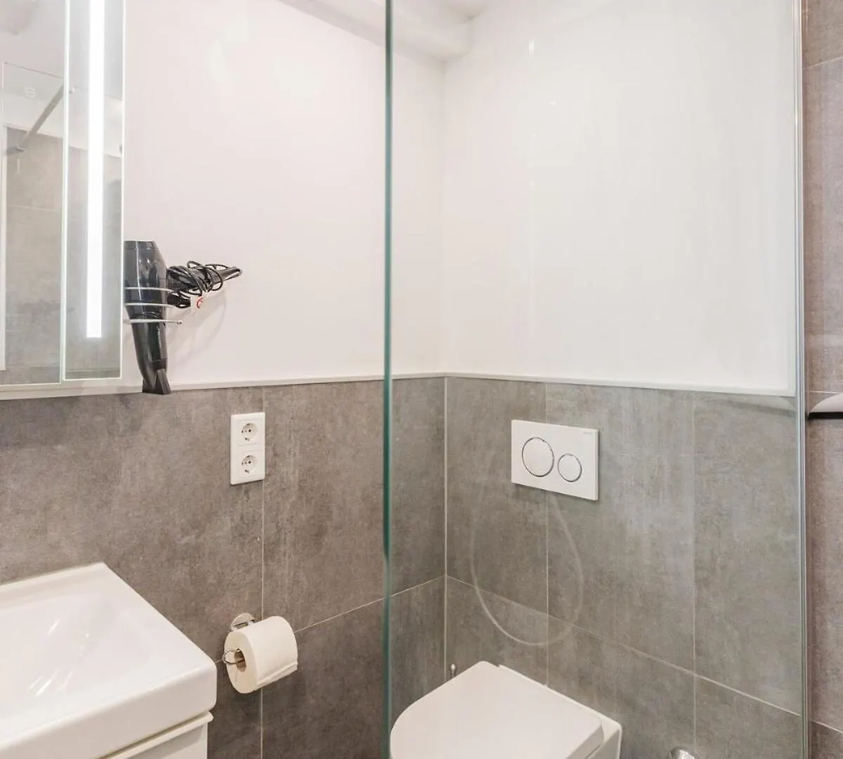 Altstadt Apartment With Privade Terrasa Dusseldorf